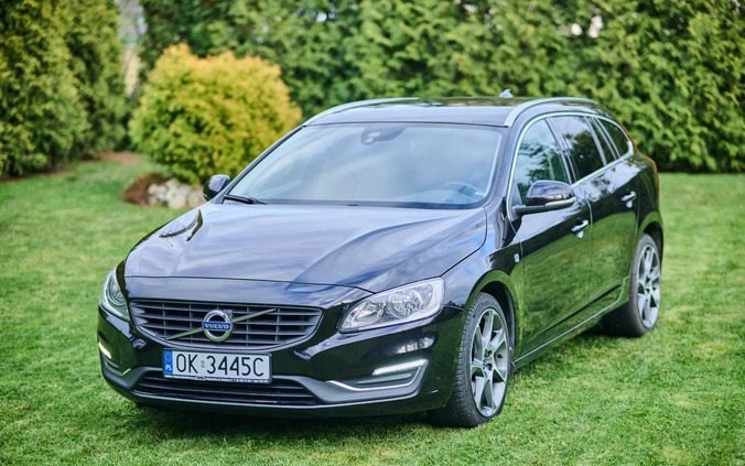 Volvo V60 cena 53500 przebieg: 202000, rok produkcji 2016 z Wolin małe 352
